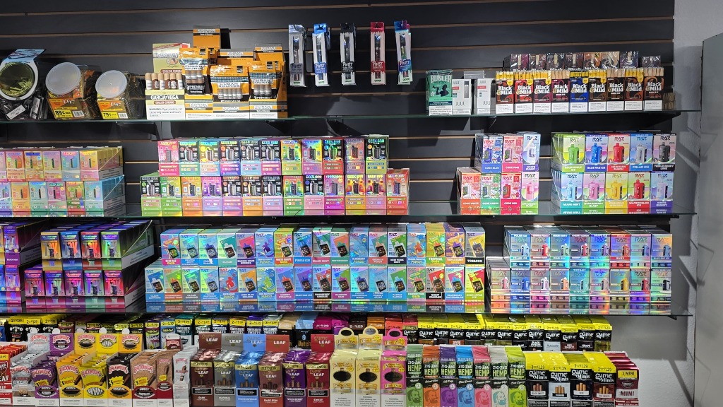 Tobacco Outlet Premium Shelf